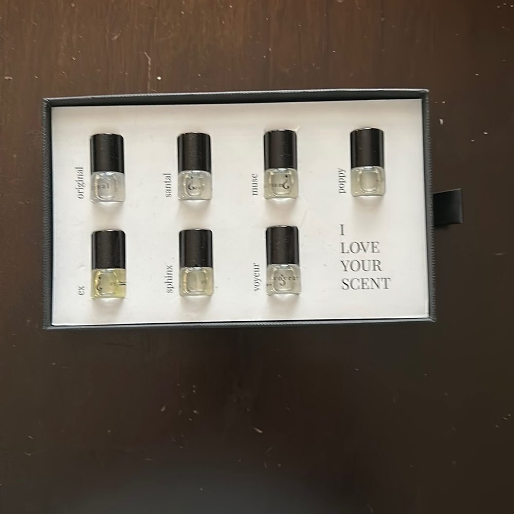 Riddle perfume